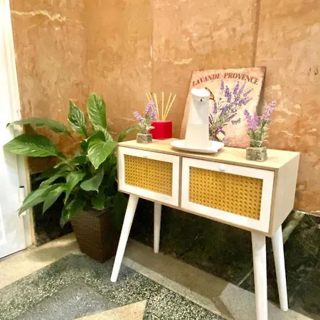 Arenal Home, Parking Gratis